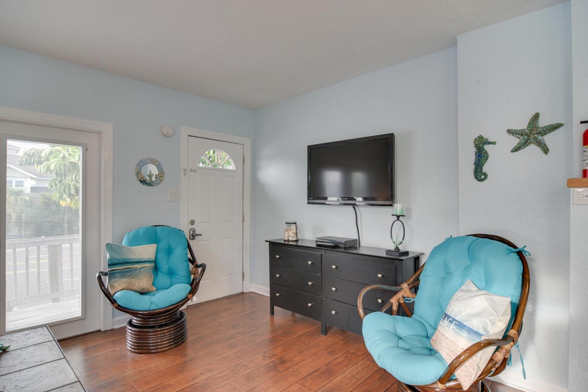 Condo With Community Pool - Walk To Madeira Beach! سانت بيتي بيتش المظهر الخارجي الصورة